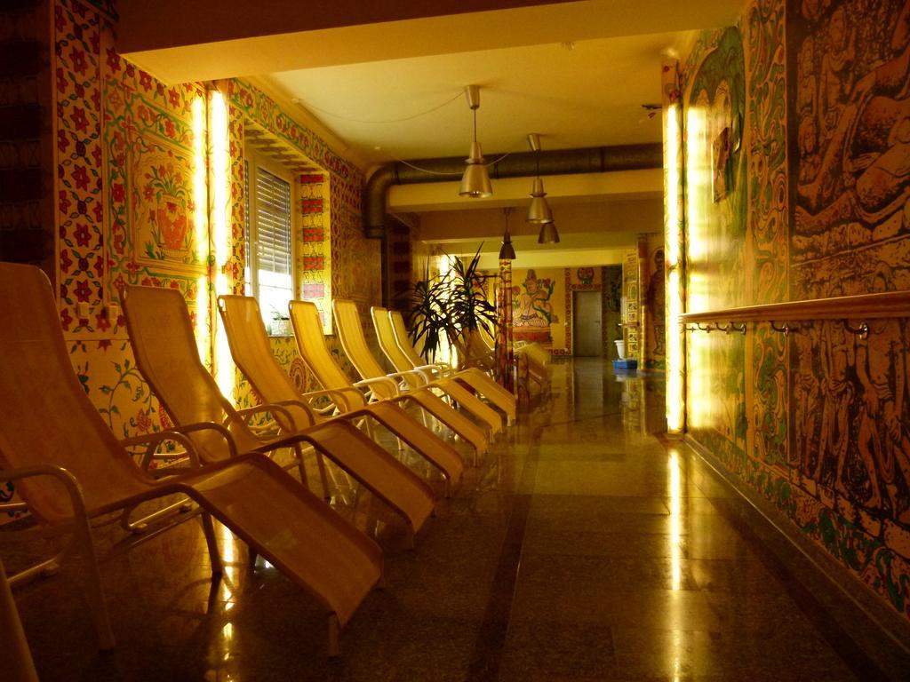 Reuterstadt Stavenhagen Hotel Reuterhof מראה חיצוני תמונה