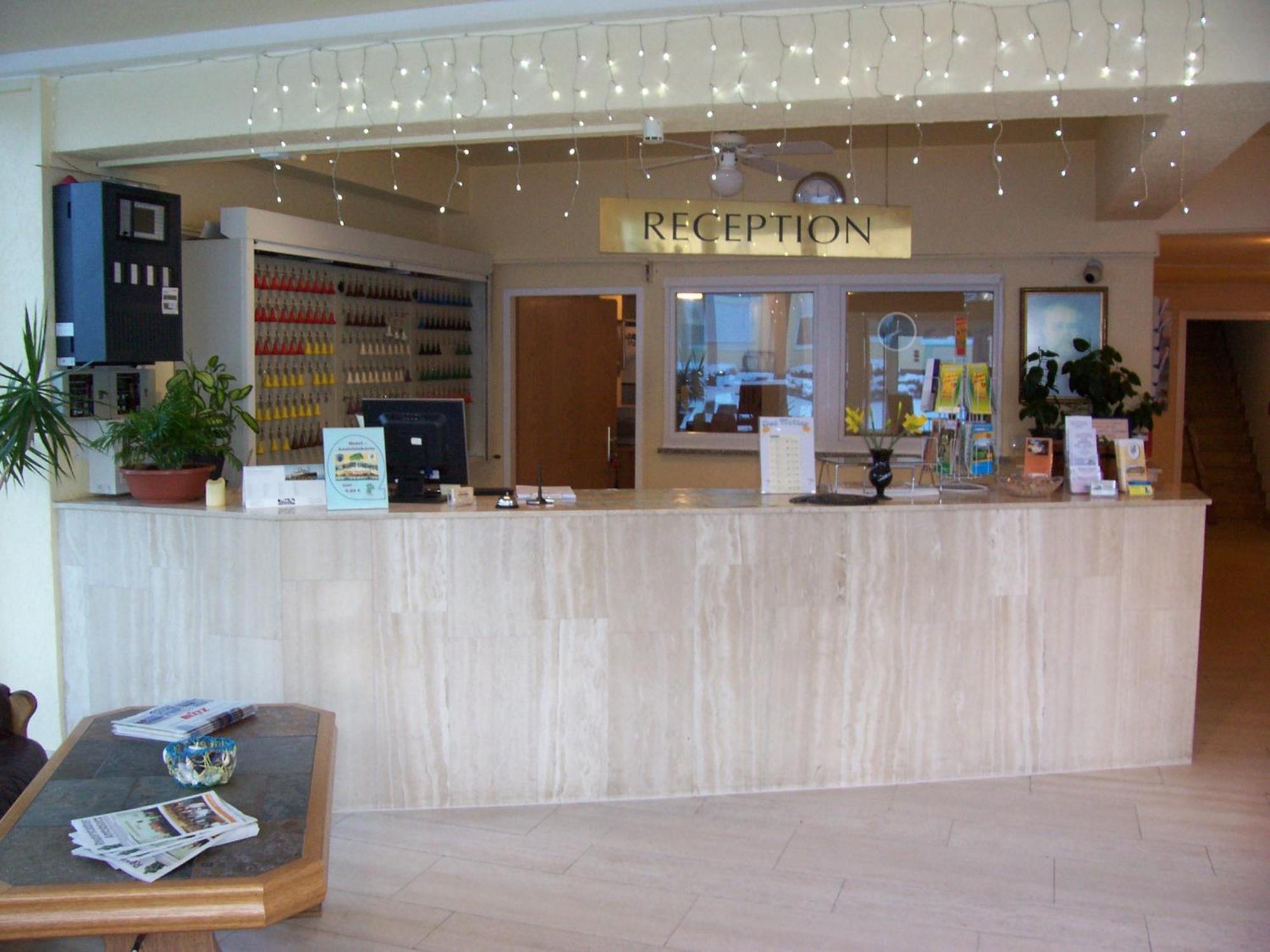 Reuterstadt Stavenhagen Hotel Reuterhof מראה חיצוני תמונה
